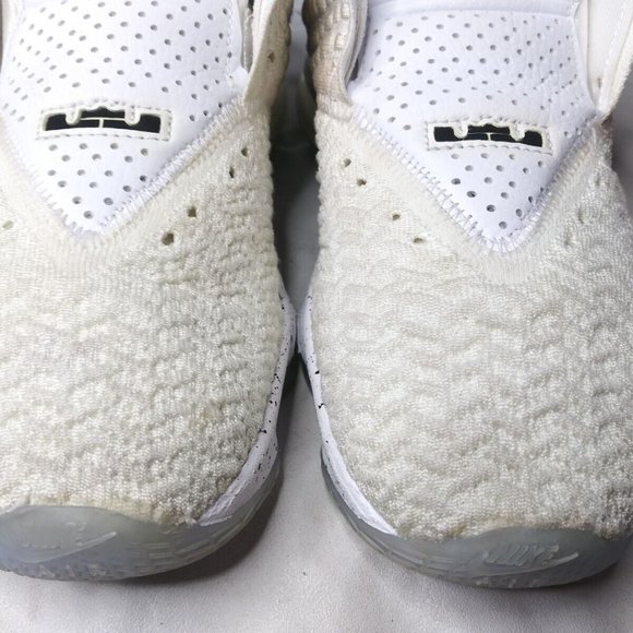 Nike LeBron 17 Air Command Force Shoes Mens Size 8.5 Sneakers White Multicolor - Picture 8 of 12